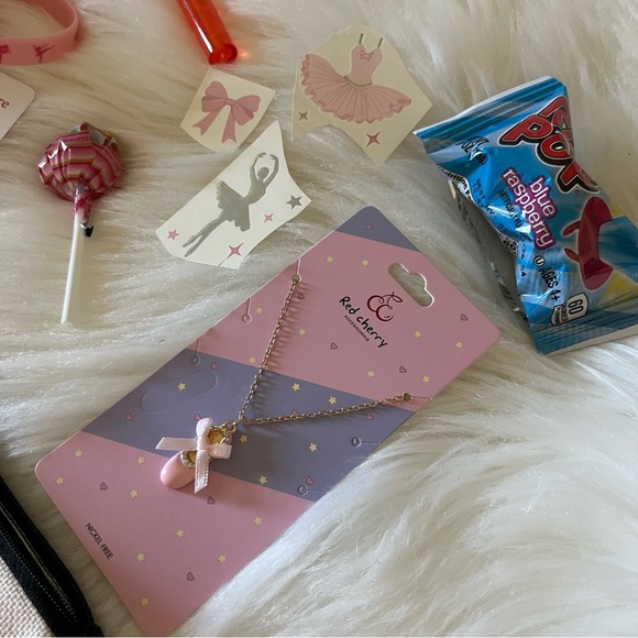 Dancer Gift Bag - Picture 2 of 6